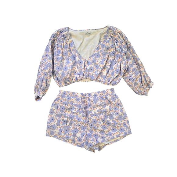 Sabo Skirt Alita Top and shorts two piece floral set - Picture 2 of 12